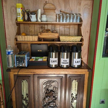 Auberge Des Pins 오브나 외부 사진