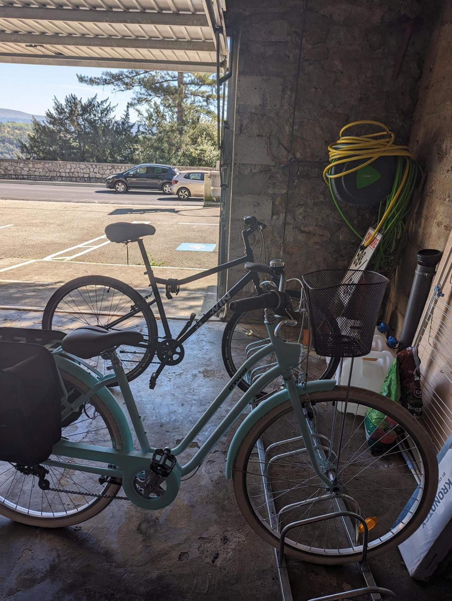 Auberge Des Pins 오브나 외부 사진