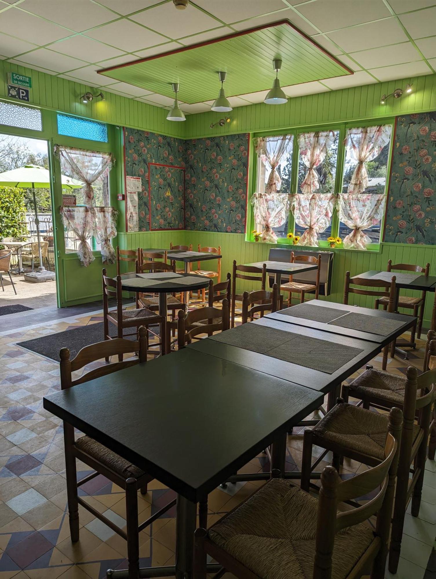 Auberge Des Pins 오브나 외부 사진