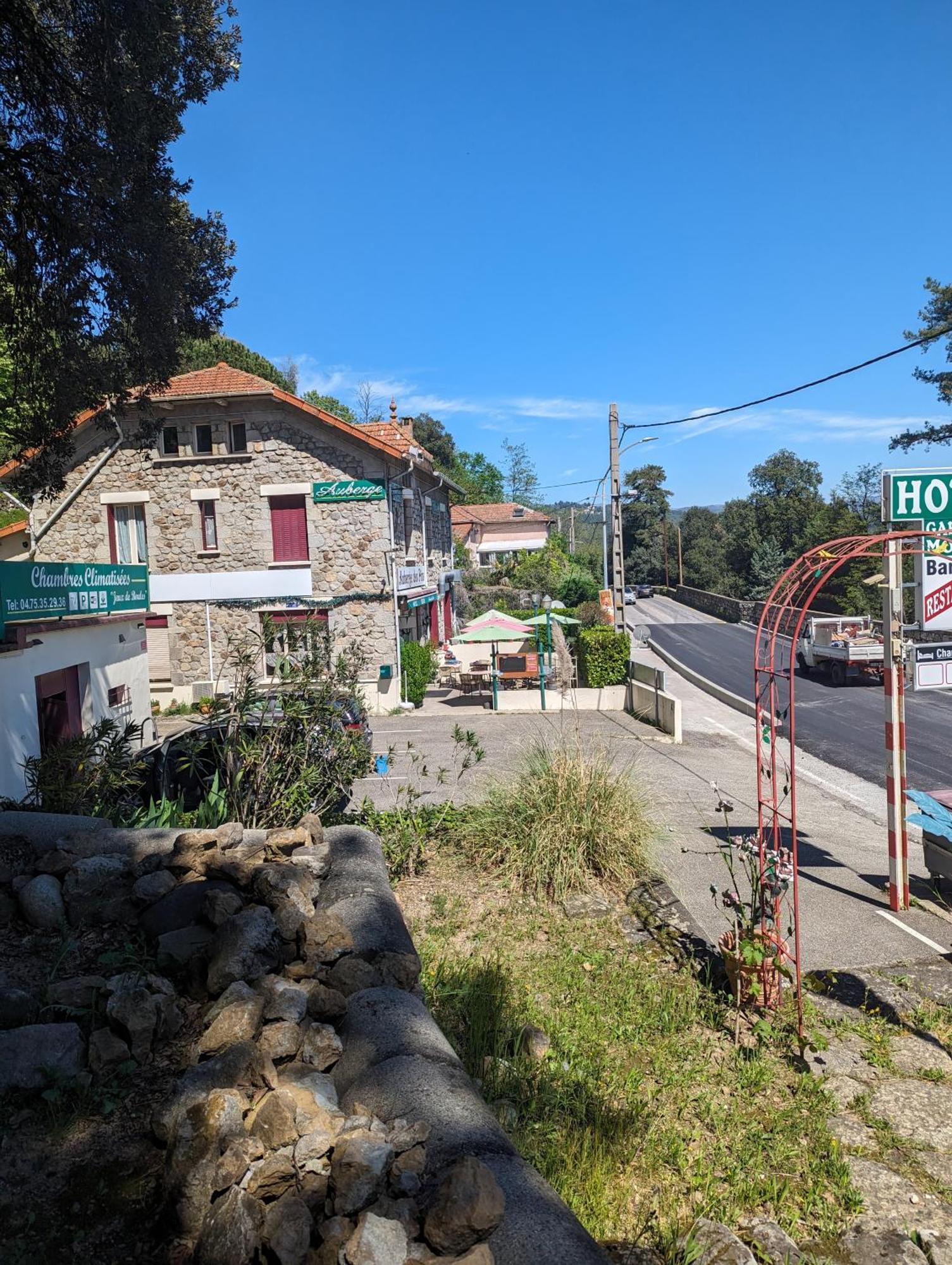 Auberge Des Pins 오브나 외부 사진