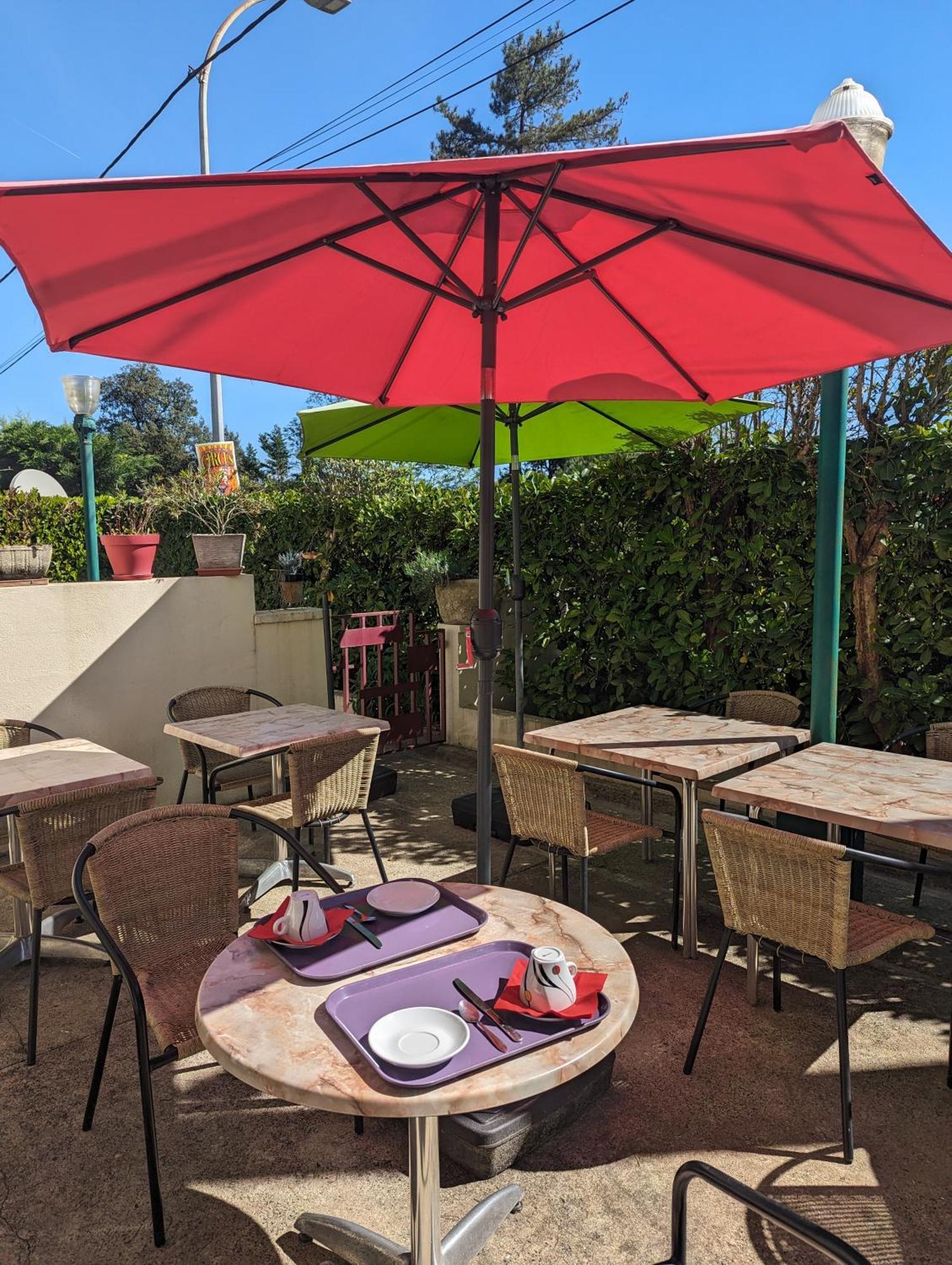 Auberge Des Pins 오브나 외부 사진