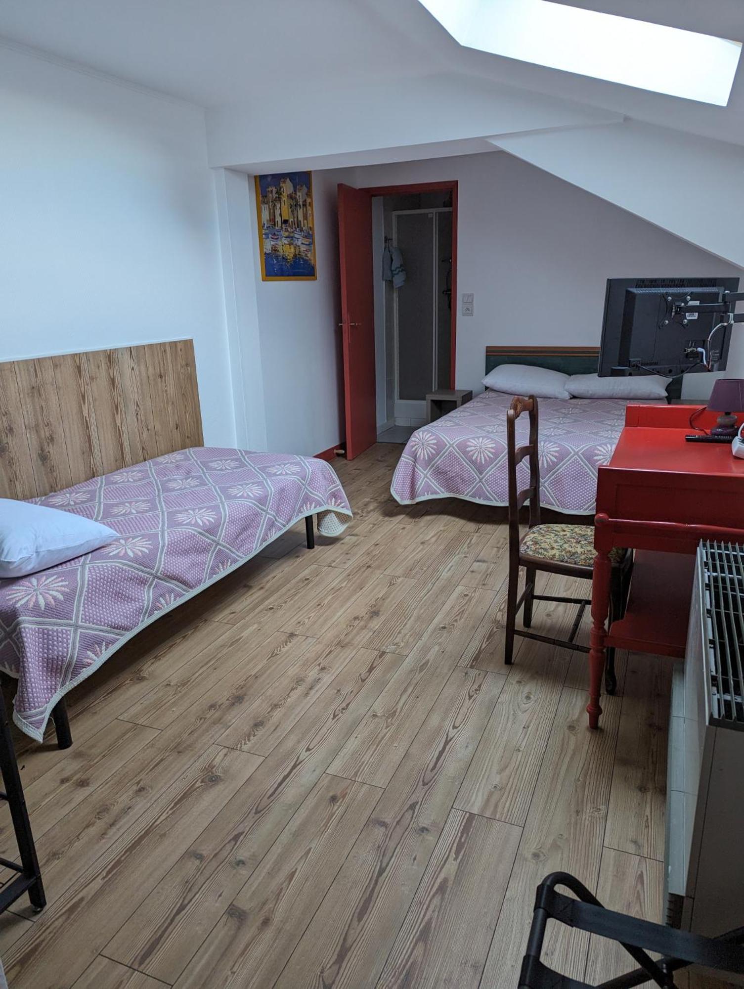 Auberge Des Pins 오브나 외부 사진
